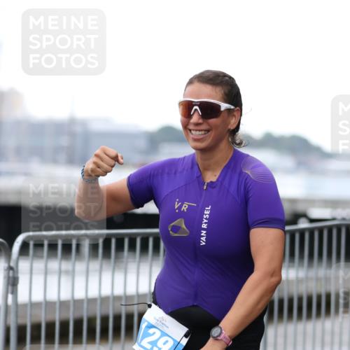 16.08.2026 - KN Förde Triathlon 2026 Antke Förster http://msf.ph/oto/9993737 16.08.2026 10:18:13 Laufen  meine-sportfotos.de
