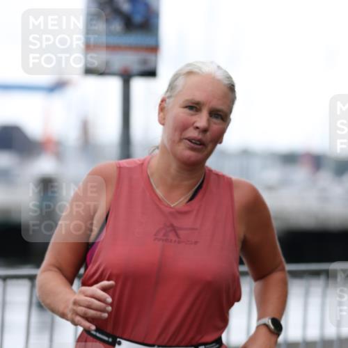 16.08.2026 - KN Förde Triathlon 2026 Antke Förster http://msf.ph/oto/9993744 16.08.2026 10:18:16 Laufen  meine-sportfotos.de