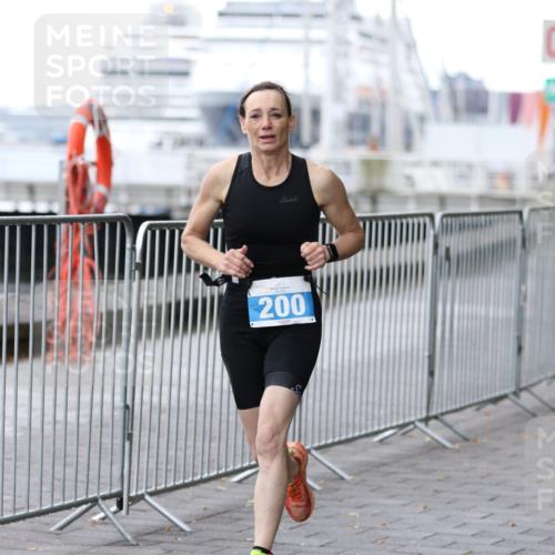 16.08.2026 - KN Förde Triathlon 2026 Antke Förster http://msf.ph/oto/9993757 16.08.2026 10:18:31 Laufen  meine-sportfotos.de