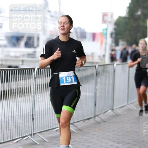 16.08.2026 - KN Förde Triathlon 2026 Antke Förster http://msf.ph/oto/9993763 16.08.2026 10:18:38 Laufen  meine-sportfotos.de