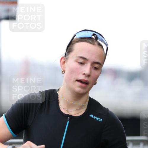 16.08.2026 - KN Förde Triathlon 2026 Antke Förster http://msf.ph/oto/9993782 16.08.2026 10:19:13 Laufen  meine-sportfotos.de