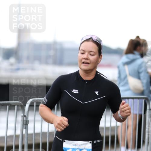 16.08.2026 - KN Förde Triathlon 2026 Antke Förster http://msf.ph/oto/9993833 16.08.2026 10:20:22 Laufen  meine-sportfotos.de