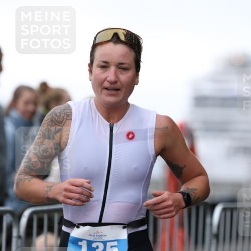 16.08.2026 - KN Förde Triathlon 2026 Antke Förster http://msf.ph/oto/9993871 16.08.2026 10:20:59 Laufen  meine-sportfotos.de