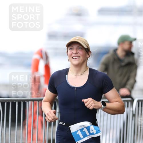 16.08.2026 - KN Förde Triathlon 2026 Antke Förster http://msf.ph/oto/9993880 16.08.2026 10:21:13 Laufen  meine-sportfotos.de