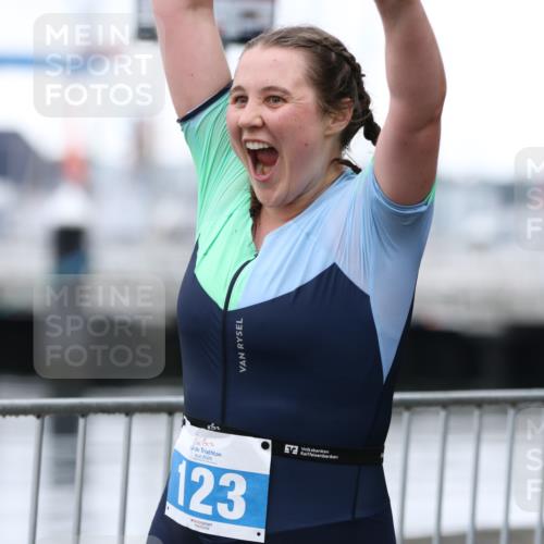 16.08.2026 - KN Förde Triathlon 2026 Antke Förster http://msf.ph/oto/9993903 16.08.2026 10:21:37 Laufen  meine-sportfotos.de