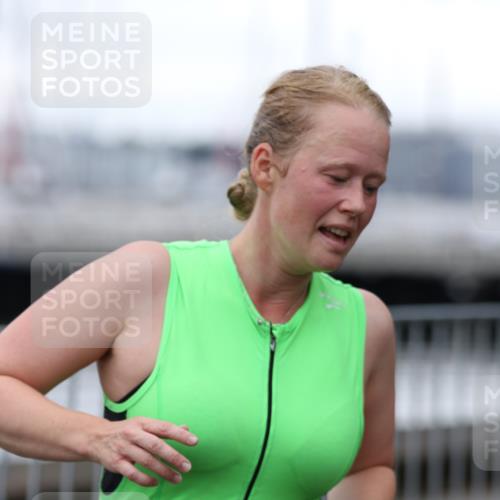 16.08.2026 - KN Förde Triathlon 2026 Antke Förster http://msf.ph/oto/9993912 16.08.2026 10:21:45 Laufen  meine-sportfotos.de