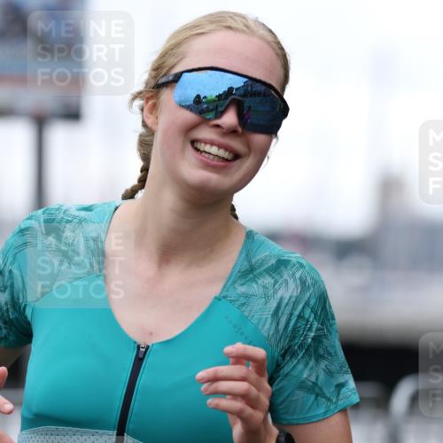 16.08.2026 - KN Förde Triathlon 2026 Antke Förster http://msf.ph/oto/9993916 16.08.2026 10:21:49 Laufen  meine-sportfotos.de