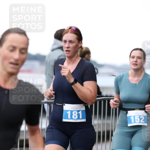 16.08.2026 - KN Förde Triathlon 2026 Antke Förster http://msf.ph/oto/9993924 16.08.2026 10:21:55 Laufen  meine-sportfotos.de