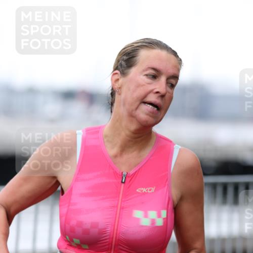 16.08.2026 - KN Förde Triathlon 2026 Antke Förster http://msf.ph/oto/9993952 16.08.2026 10:22:26 Laufen  meine-sportfotos.de