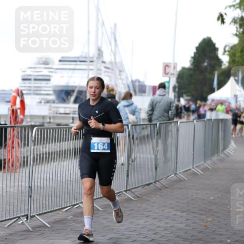 16.08.2026 - KN Förde Triathlon 2026 Antke Förster http://msf.ph/oto/9993955 16.08.2026 10:22:31 Laufen  meine-sportfotos.de