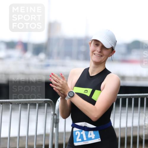 16.08.2026 - KN Förde Triathlon 2026 Antke Förster http://msf.ph/oto/9993969 16.08.2026 10:22:51 Laufen  meine-sportfotos.de