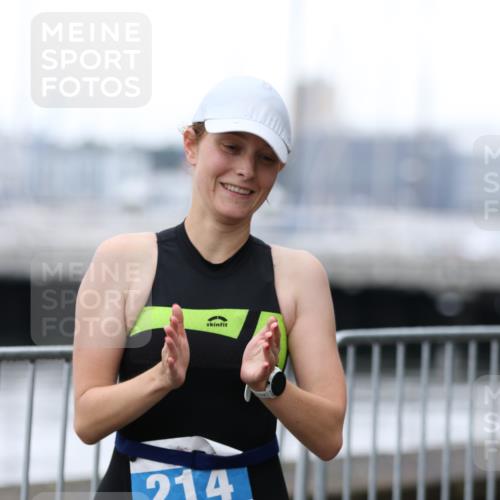 16.08.2026 - KN Förde Triathlon 2026 Antke Förster http://msf.ph/oto/9993970 16.08.2026 10:22:51 Laufen  meine-sportfotos.de
