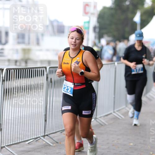 16.08.2026 - KN Förde Triathlon 2026 Antke Förster http://msf.ph/oto/9993985 16.08.2026 10:23:12 Laufen  meine-sportfotos.de