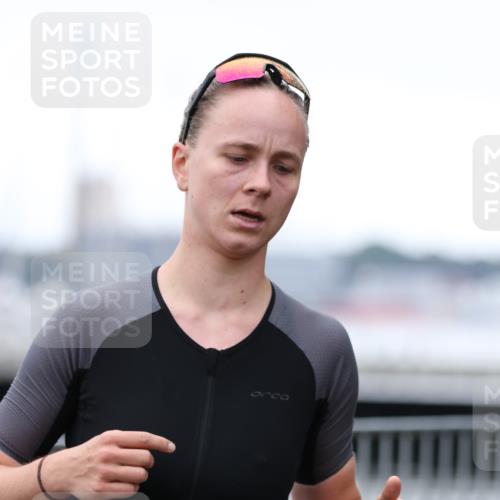 16.08.2026 - KN Förde Triathlon 2026 Antke Förster http://msf.ph/oto/9993993 16.08.2026 10:23:20 Laufen  meine-sportfotos.de