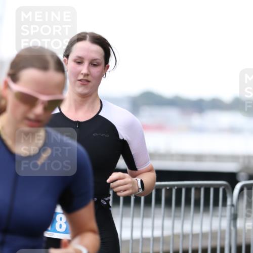 16.08.2026 - KN Förde Triathlon 2026 Antke Förster http://msf.ph/oto/9994026 16.08.2026 10:24:08 Laufen  meine-sportfotos.de