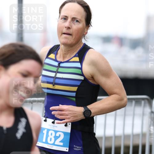 16.08.2026 - KN Förde Triathlon 2026 Antke Förster http://msf.ph/oto/9994038 16.08.2026 10:24:22 Laufen  meine-sportfotos.de
