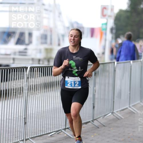 16.08.2026 - KN Förde Triathlon 2026 Antke Förster http://msf.ph/oto/9994047 16.08.2026 10:24:50 Laufen  meine-sportfotos.de