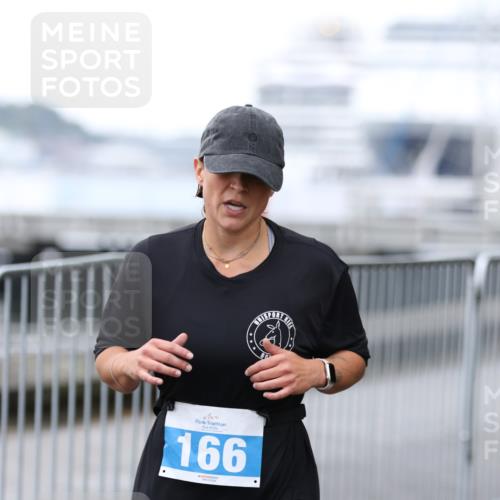 16.08.2026 - KN Förde Triathlon 2026 Antke Förster http://msf.ph/oto/9994062 16.08.2026 10:25:14 Laufen  meine-sportfotos.de