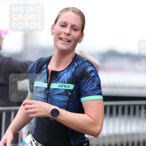 16.08.2026 - KN Förde Triathlon 2026 Antke Förster http://msf.ph/oto/9994103 16.08.2026 10:25:58 Laufen  meine-sportfotos.de