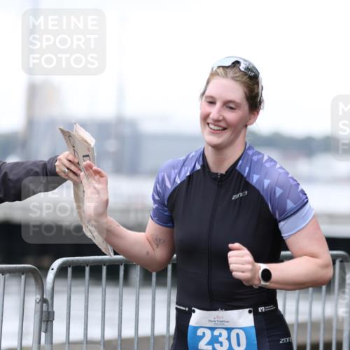 16.08.2026 - KN Förde Triathlon 2026 Antke Förster http://msf.ph/oto/9994104 16.08.2026 10:25:59 Laufen  meine-sportfotos.de