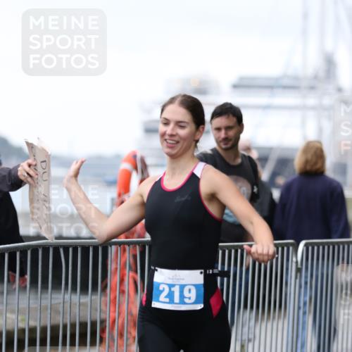 16.08.2026 - KN Förde Triathlon 2026 Antke Förster http://msf.ph/oto/9994107 16.08.2026 10:26:13 Laufen  meine-sportfotos.de