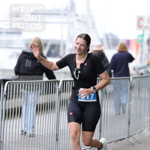 16.08.2026 - KN Förde Triathlon 2026 Antke Förster http://msf.ph/oto/9994112 16.08.2026 10:26:19 Laufen  meine-sportfotos.de
