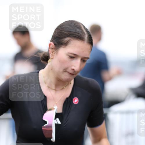 16.08.2026 - KN Förde Triathlon 2026 Antke Förster http://msf.ph/oto/9994117 16.08.2026 10:26:22 Laufen  meine-sportfotos.de