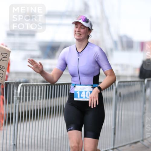16.08.2026 - KN Förde Triathlon 2026 Antke Förster http://msf.ph/oto/9994151 16.08.2026 10:27:07 Laufen  meine-sportfotos.de