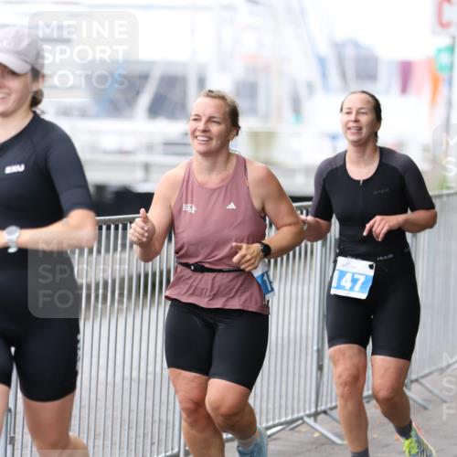 16.08.2026 - KN Förde Triathlon 2026 Antke Förster http://msf.ph/oto/9994247 16.08.2026 10:29:20 Laufen  meine-sportfotos.de