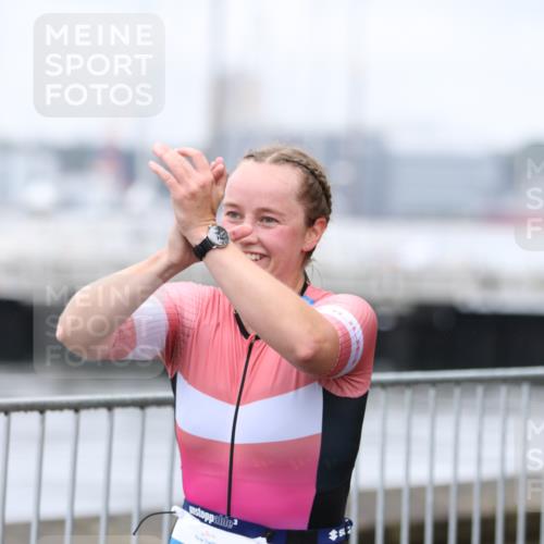16.08.2026 - KN Förde Triathlon 2026 Antke Förster http://msf.ph/oto/9994269 16.08.2026 10:29:52 Laufen  meine-sportfotos.de