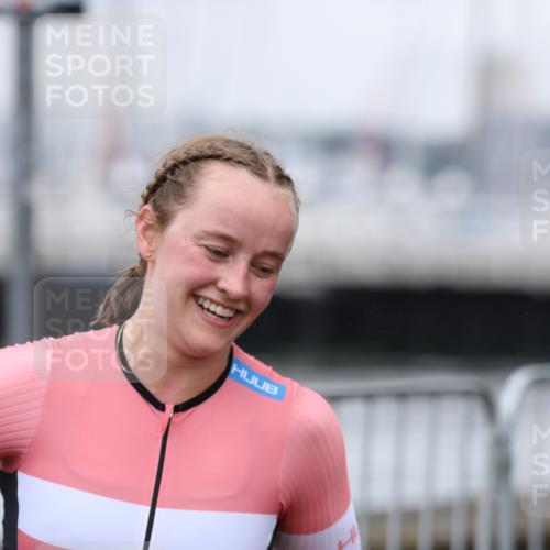 16.08.2026 - KN Förde Triathlon 2026 Antke Förster http://msf.ph/oto/9994271 16.08.2026 10:29:53 Laufen  meine-sportfotos.de