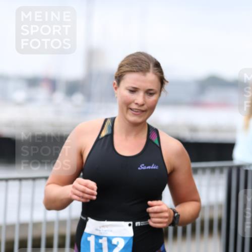 16.08.2026 - KN Förde Triathlon 2026 Antke Förster http://msf.ph/oto/9994275 16.08.2026 10:29:57 Laufen  meine-sportfotos.de
