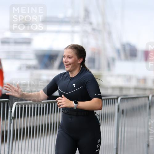 16.08.2026 - KN Förde Triathlon 2026 Antke Förster http://msf.ph/oto/9994339 16.08.2026 10:31:22 Laufen  meine-sportfotos.de