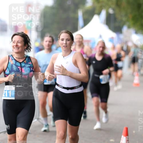 16.08.2026 - KN Förde Triathlon 2026 Antke Förster http://msf.ph/oto/9994376 16.08.2026 10:32:04 Laufen  meine-sportfotos.de