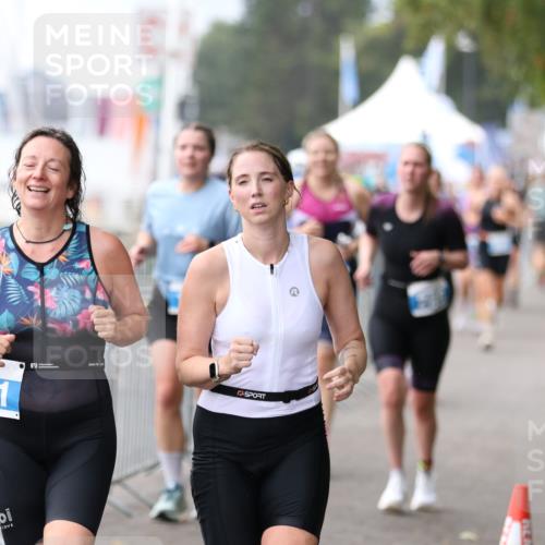 16.08.2026 - KN Förde Triathlon 2026 Antke Förster http://msf.ph/oto/9994377 16.08.2026 10:32:04 Laufen  meine-sportfotos.de