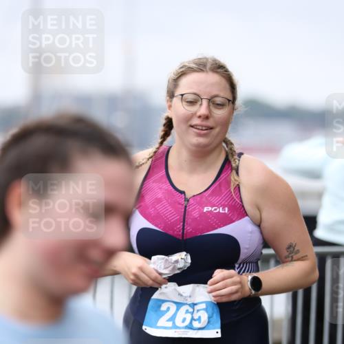 16.08.2026 - KN Förde Triathlon 2026 Antke Förster http://msf.ph/oto/9994387 16.08.2026 10:32:11 Laufen  meine-sportfotos.de