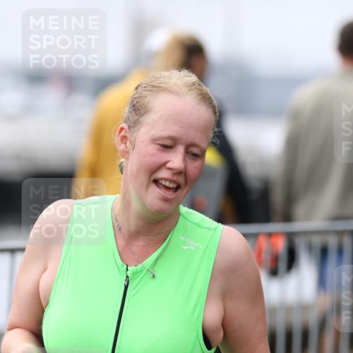 16.08.2026 - KN Förde Triathlon 2026 Antke Förster http://msf.ph/oto/9994390 16.08.2026 10:32:14 Laufen  meine-sportfotos.de