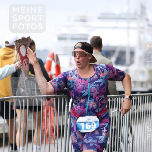 16.08.2026 - KN Förde Triathlon 2026 Antke Förster http://msf.ph/oto/9994394 16.08.2026 10:32:18 Laufen  meine-sportfotos.de