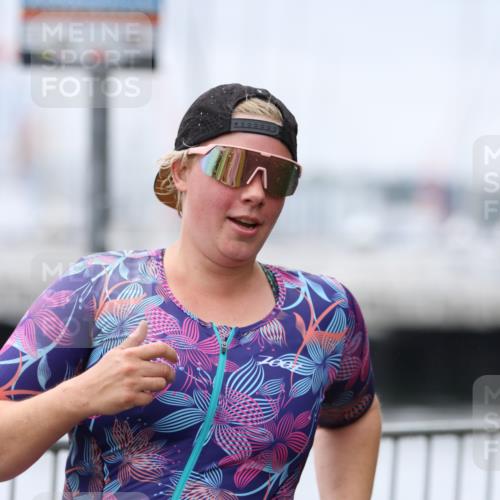16.08.2026 - KN Förde Triathlon 2026 Antke Förster http://msf.ph/oto/9994398 16.08.2026 10:32:20 Laufen  meine-sportfotos.de