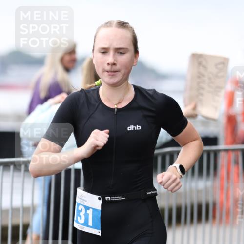 16.08.2026 - KN Förde Triathlon 2026 Antke Förster http://msf.ph/oto/9994416 16.08.2026 10:32:41 Laufen  meine-sportfotos.de