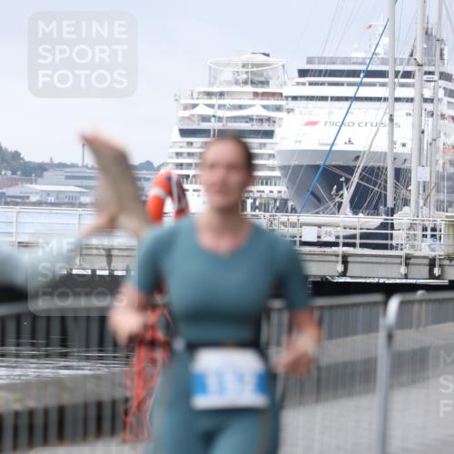 16.08.2026 - KN Förde Triathlon 2026 Antke Förster http://msf.ph/oto/9994436 16.08.2026 10:33:07 Laufen  meine-sportfotos.de