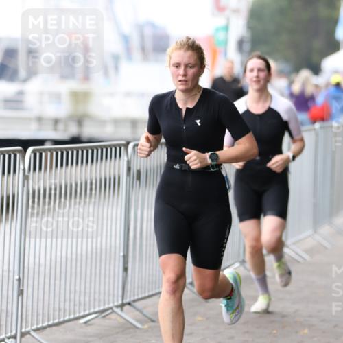 16.08.2026 - KN Förde Triathlon 2026 Antke Förster http://msf.ph/oto/9994441 16.08.2026 10:33:14 Laufen  meine-sportfotos.de