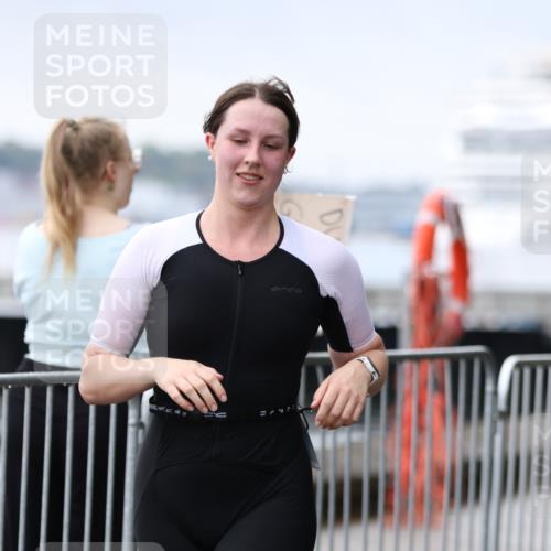 16.08.2026 - KN Förde Triathlon 2026 Antke Förster http://msf.ph/oto/9994445 16.08.2026 10:33:17 Laufen  meine-sportfotos.de