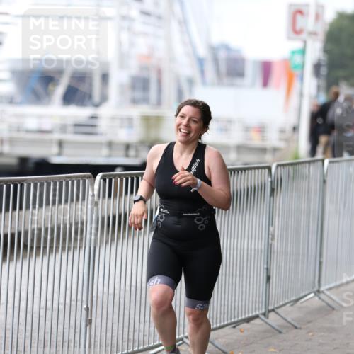 16.08.2026 - KN Förde Triathlon 2026 Antke Förster http://msf.ph/oto/9994454 16.08.2026 10:33:35 Laufen  meine-sportfotos.de