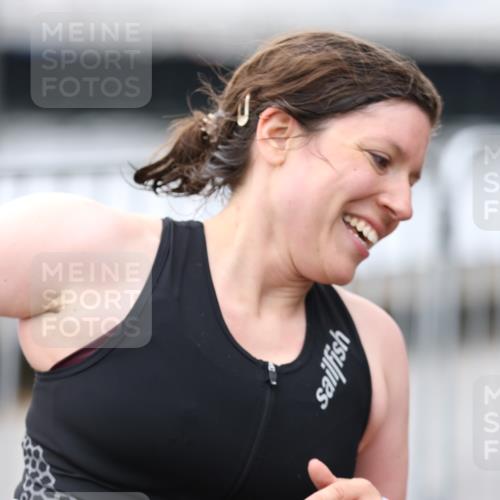 16.08.2026 - KN Förde Triathlon 2026 Antke Förster http://msf.ph/oto/9994460 16.08.2026 10:33:39 Laufen  meine-sportfotos.de