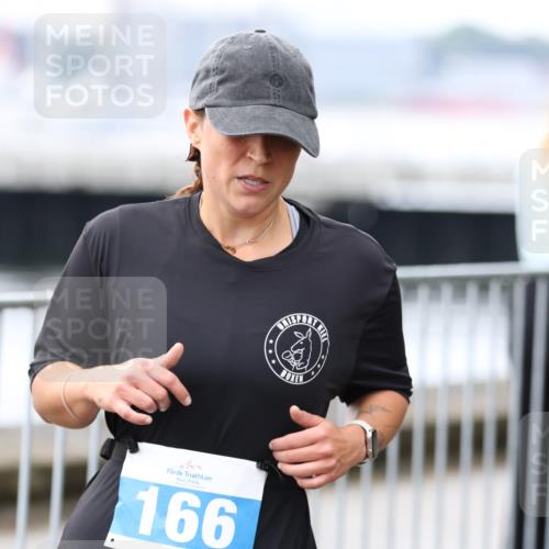 16.08.2026 - KN Förde Triathlon 2026 Antke Förster http://msf.ph/oto/9994464 16.08.2026 10:33:46 Laufen  meine-sportfotos.de