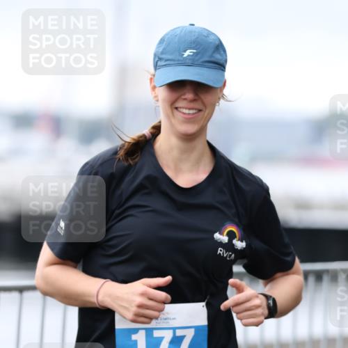 16.08.2026 - KN Förde Triathlon 2026 Antke Förster http://msf.ph/oto/9994475 16.08.2026 10:34:02 Laufen  meine-sportfotos.de