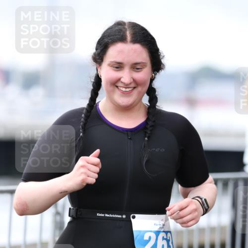 16.08.2026 - KN Förde Triathlon 2026 Antke Förster http://msf.ph/oto/9994529 16.08.2026 10:35:22 Laufen  meine-sportfotos.de