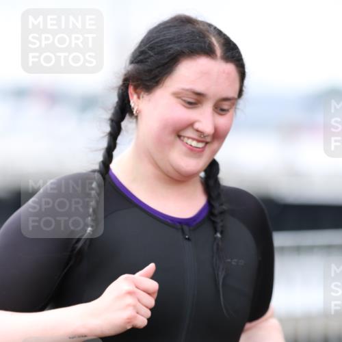 16.08.2026 - KN Förde Triathlon 2026 Antke Förster http://msf.ph/oto/9994530 16.08.2026 10:35:23 Laufen  meine-sportfotos.de
