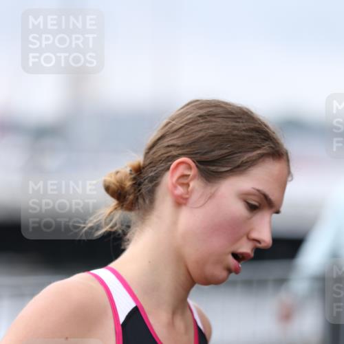 16.08.2026 - KN Förde Triathlon 2026 Antke Förster http://msf.ph/oto/9994547 16.08.2026 10:35:48 Laufen  meine-sportfotos.de
